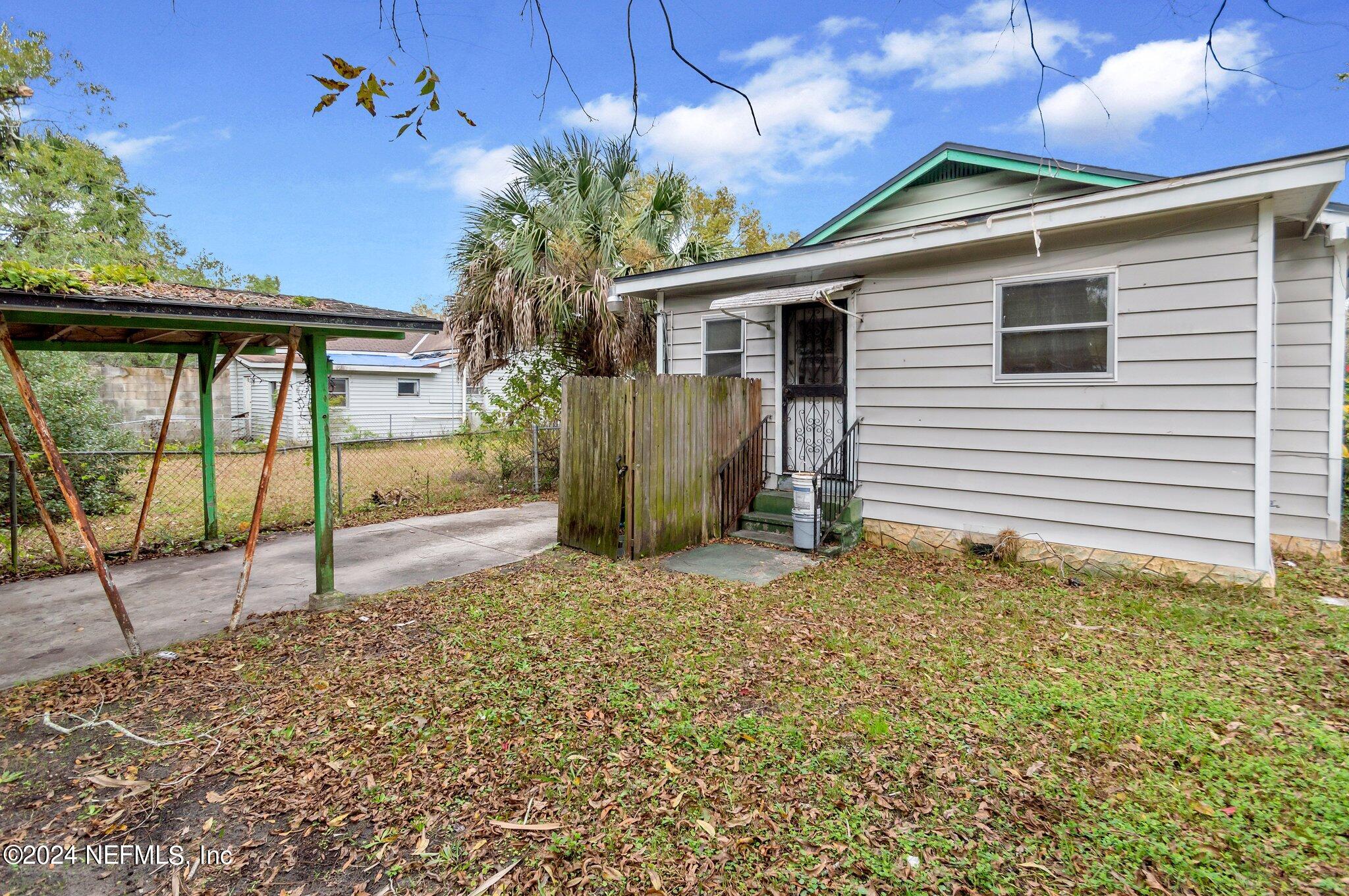 14-web-or-mls-QP-1093