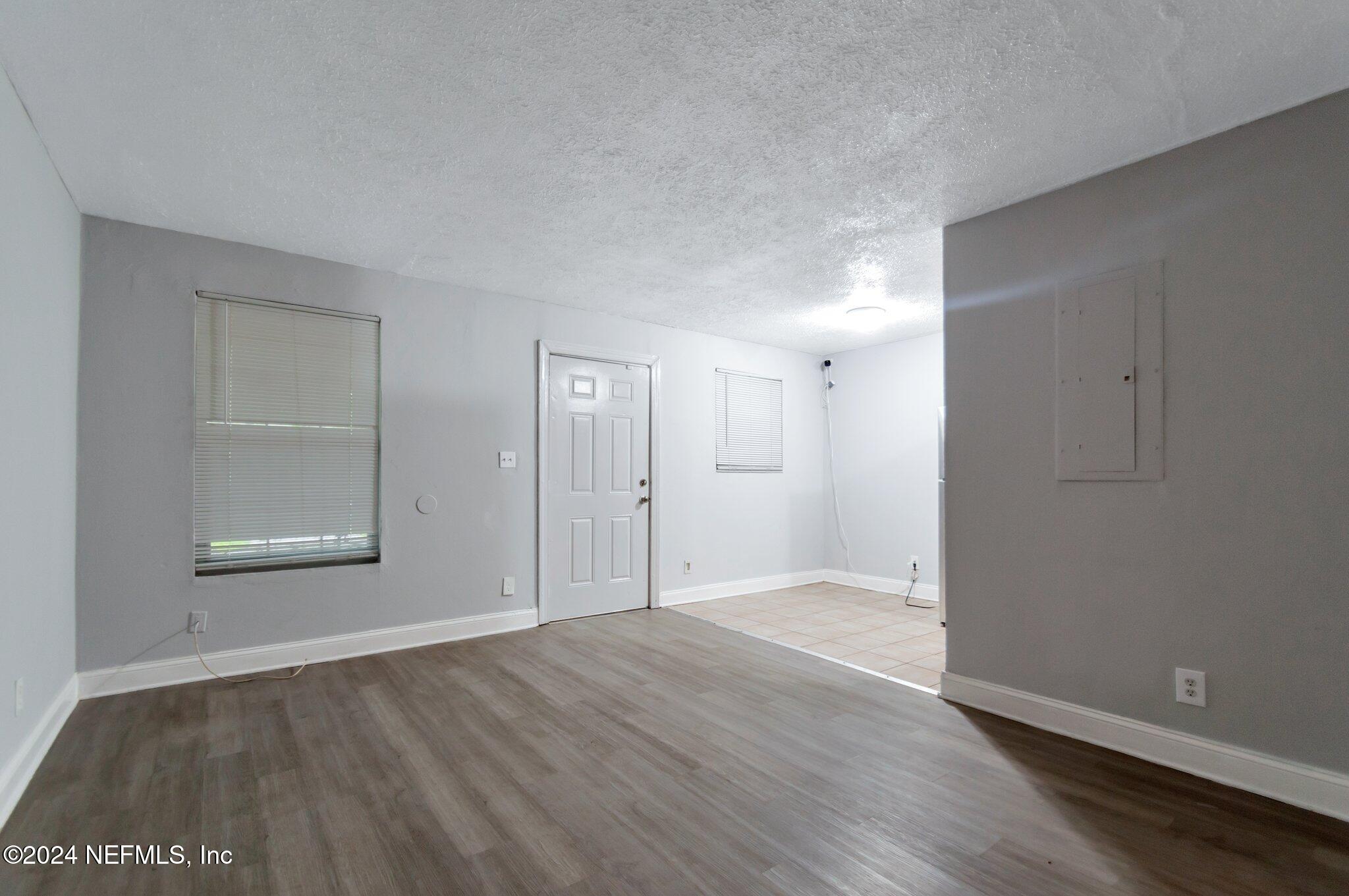 3-web-or-mls-QP-0873