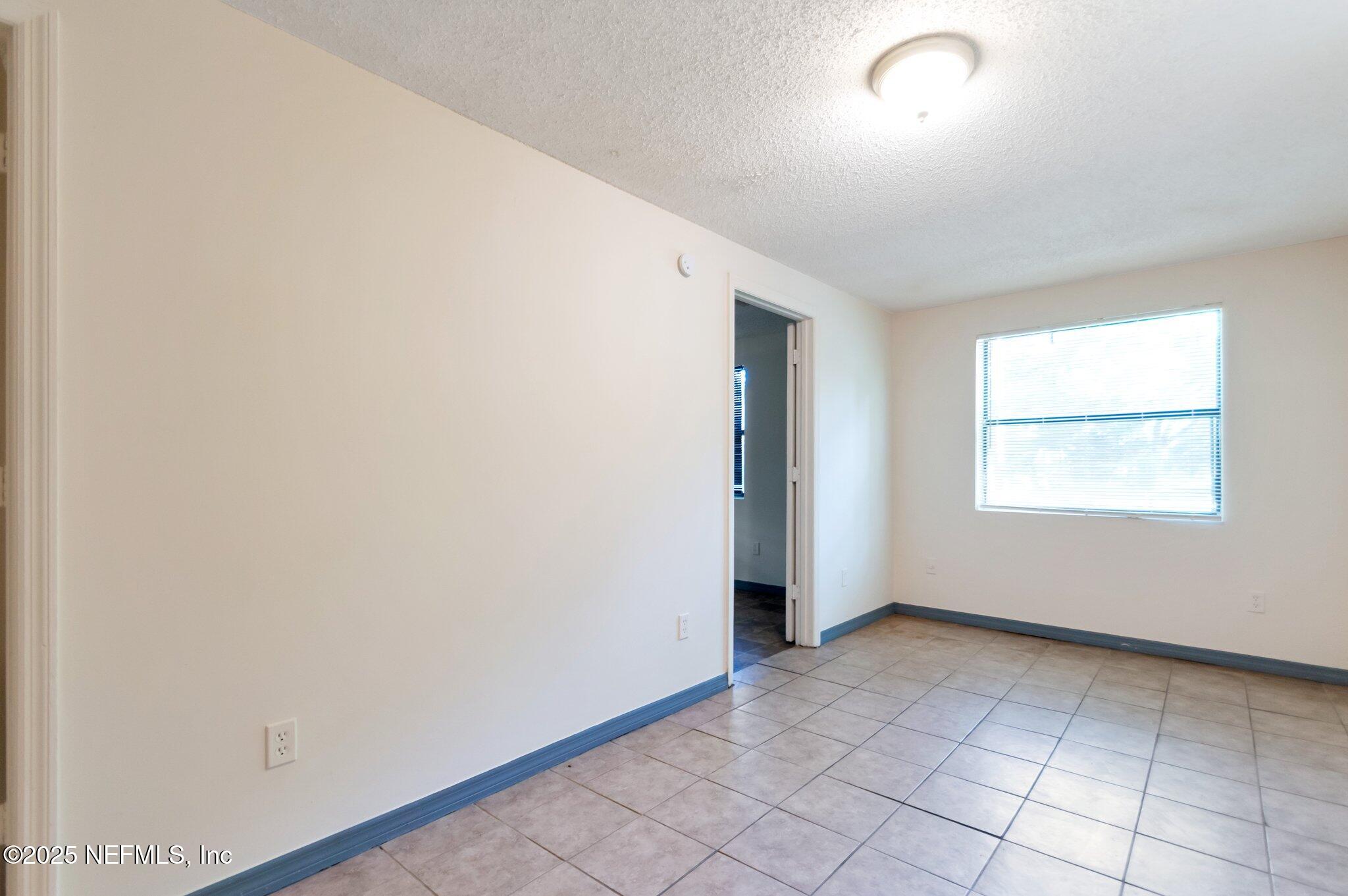 2-web-or-mls-QP-0136