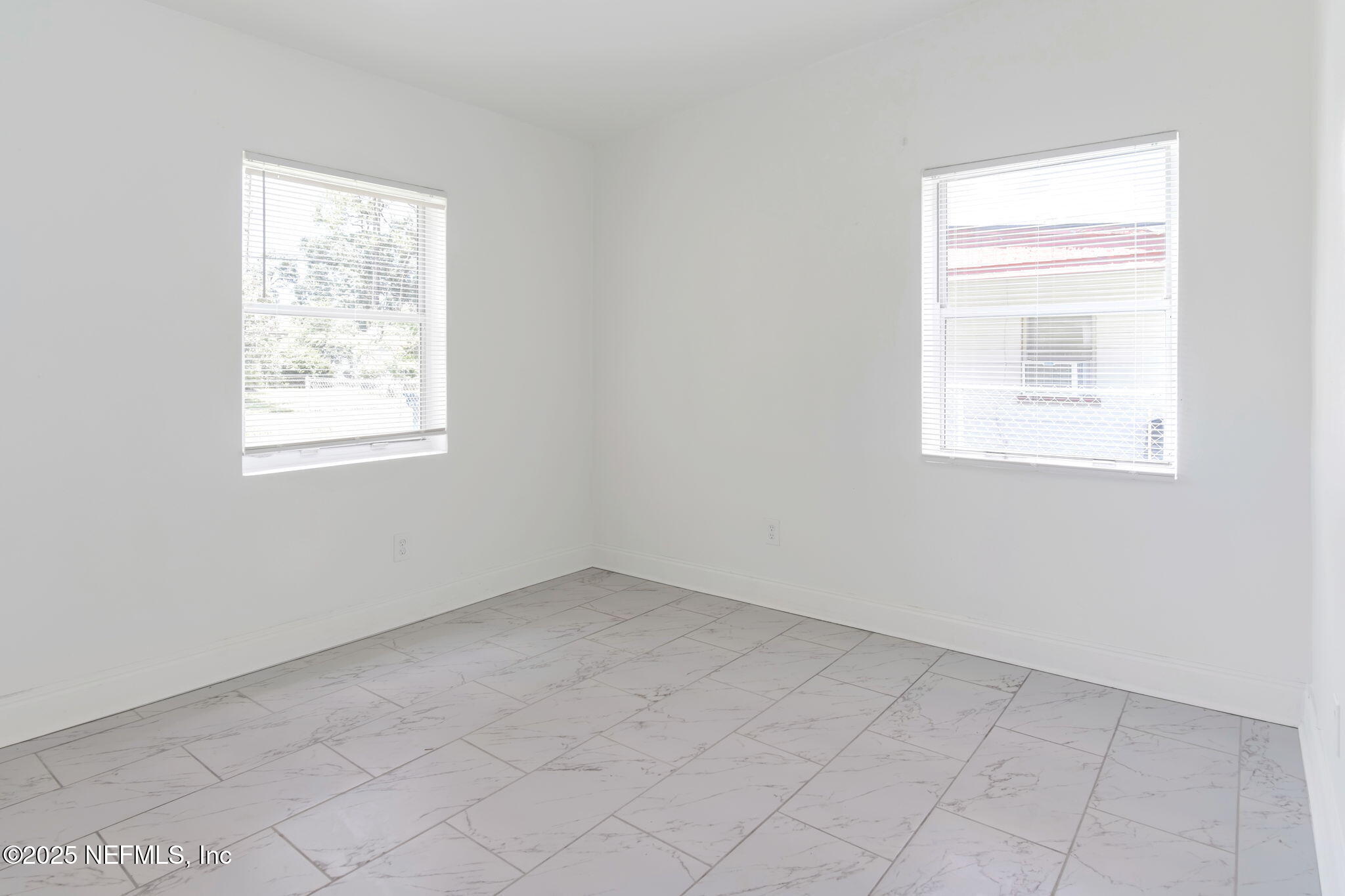 10-web-or-mls-Qp-1990